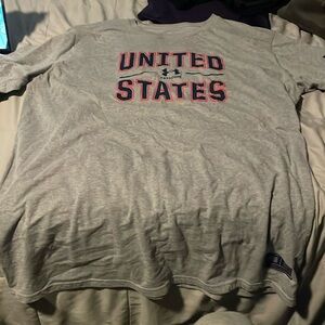 Men’s under armour shirt